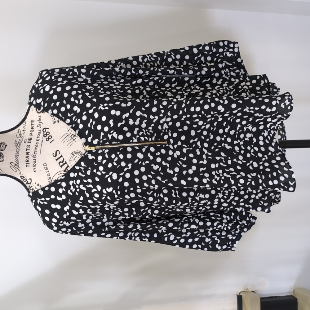 🌴2/$25🌴BOLD ELEMENTS  | Women's White/Black Polka Dot Blouse